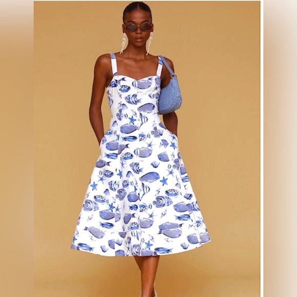 Avec Les Filles beachy feminine vacation midi dress with fish pattern. - Picture 1 of 13